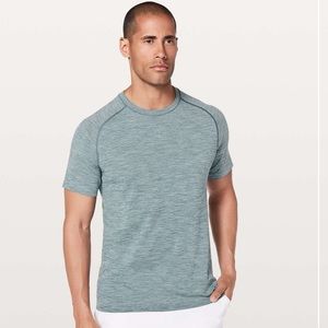 Lululemon Metal Vent Tech Surge Short Sleeve
Mystic Green / White Sz M